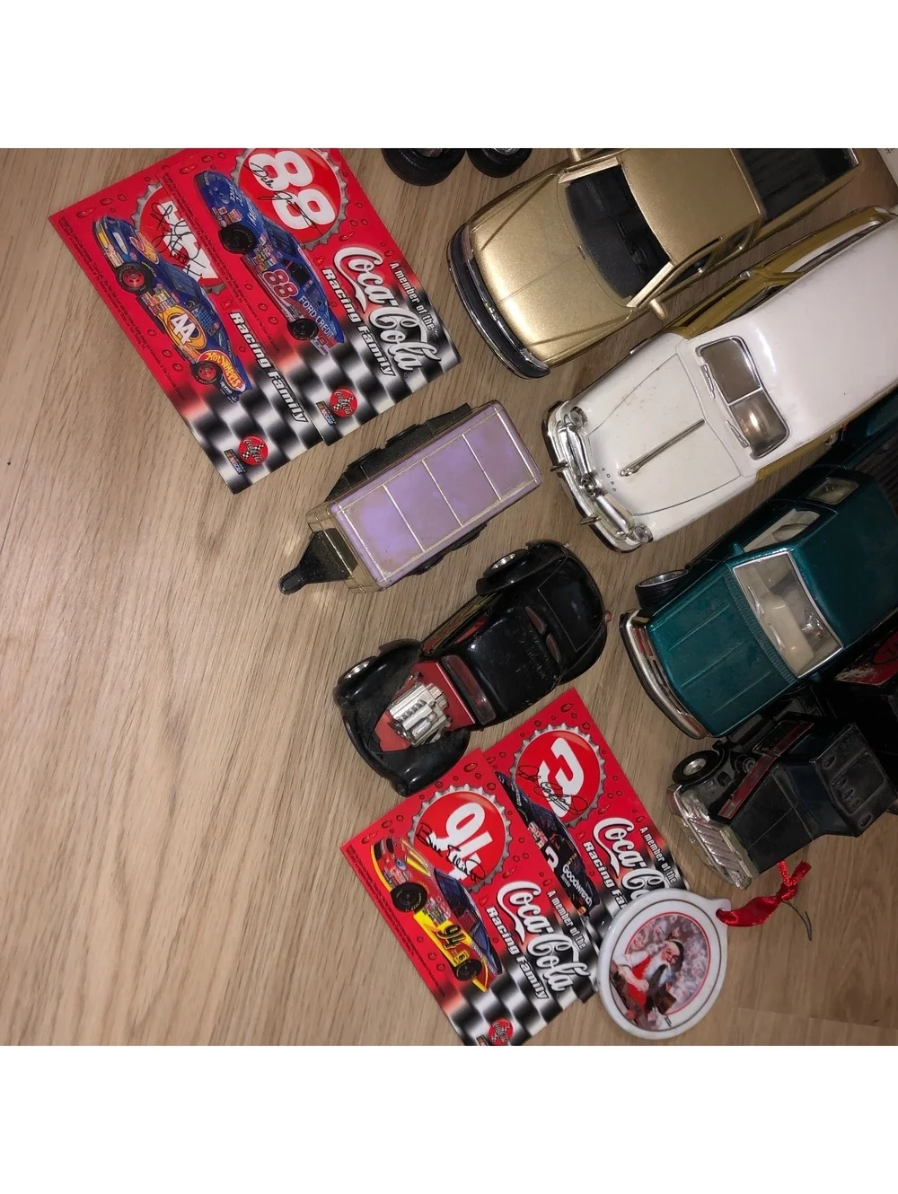 VINTAGE DIECAST TRUCK LOT CHEVROLET FORD BUDDY L PETERBILT COCA COLA 12 PCS 1:24